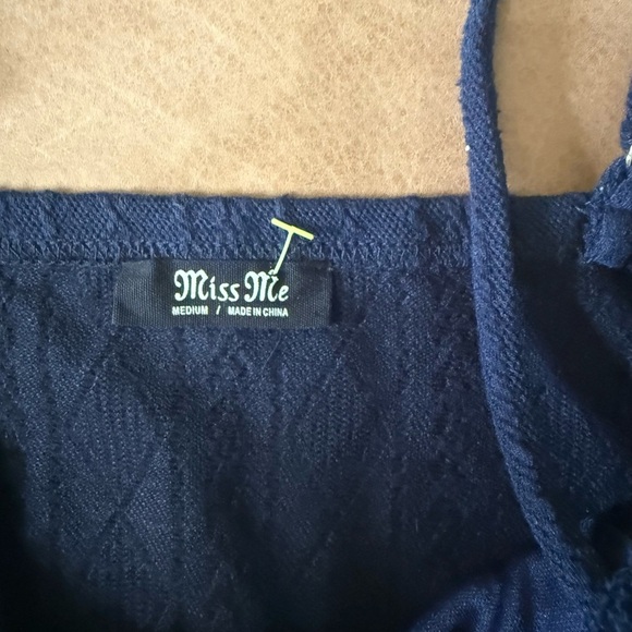 Miss Me Women's Sequins Plaid Print Crop Tank Country Western Y2K Size Medium - Picture 9 of 11